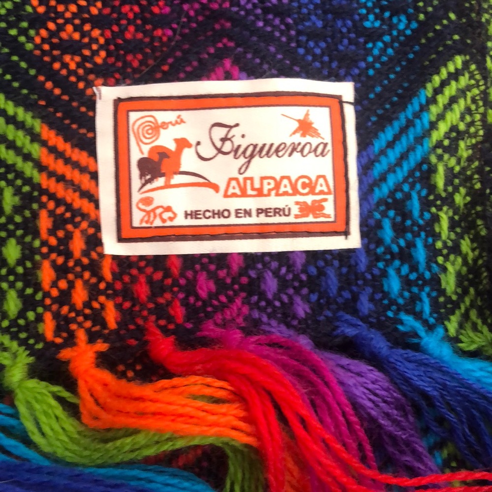 Peruvian scarf - Picture 3 of 3